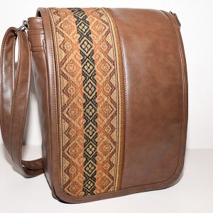 Mens large backpack peruvian